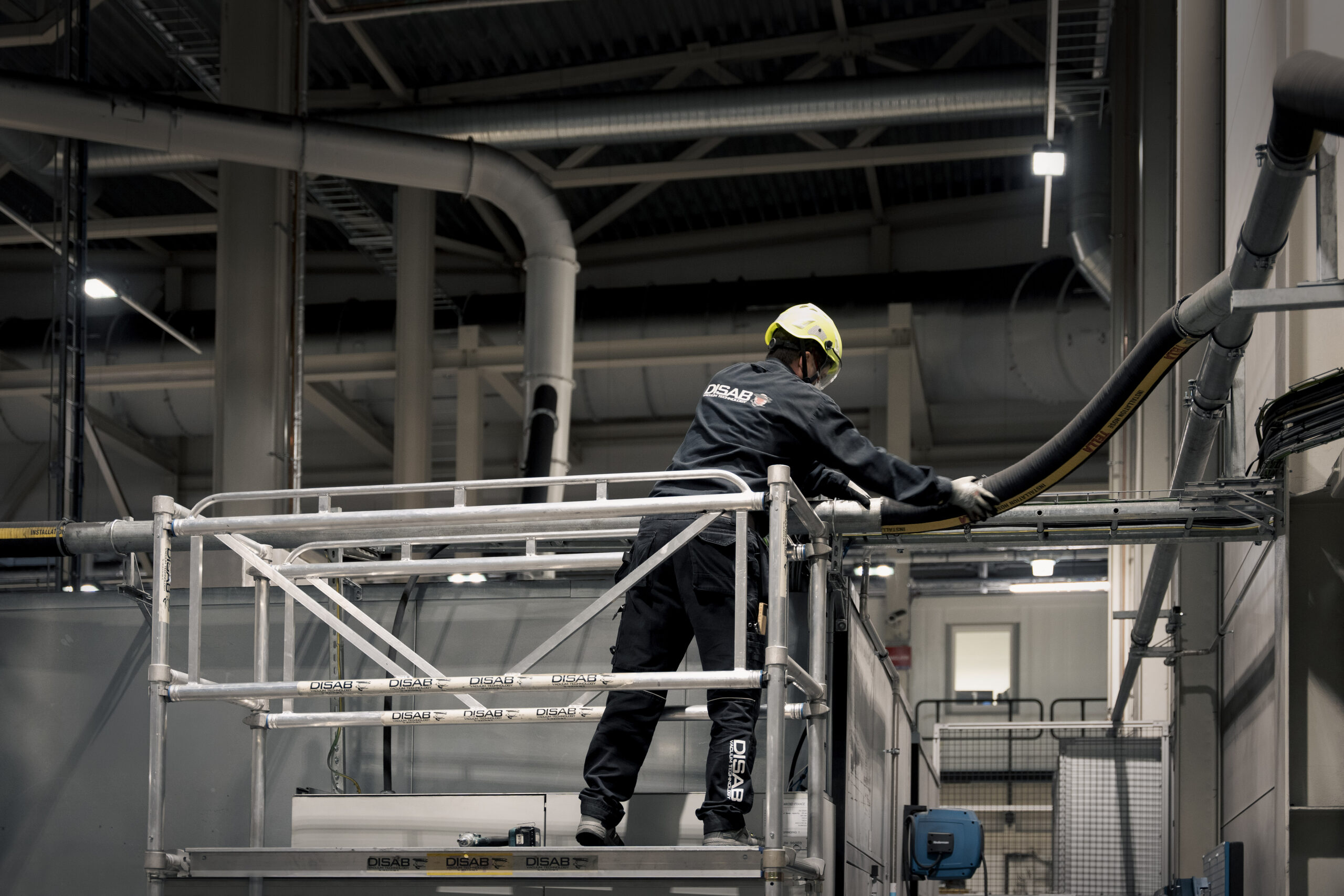 Dsc00286 Mann in Nahaufnahme von innen